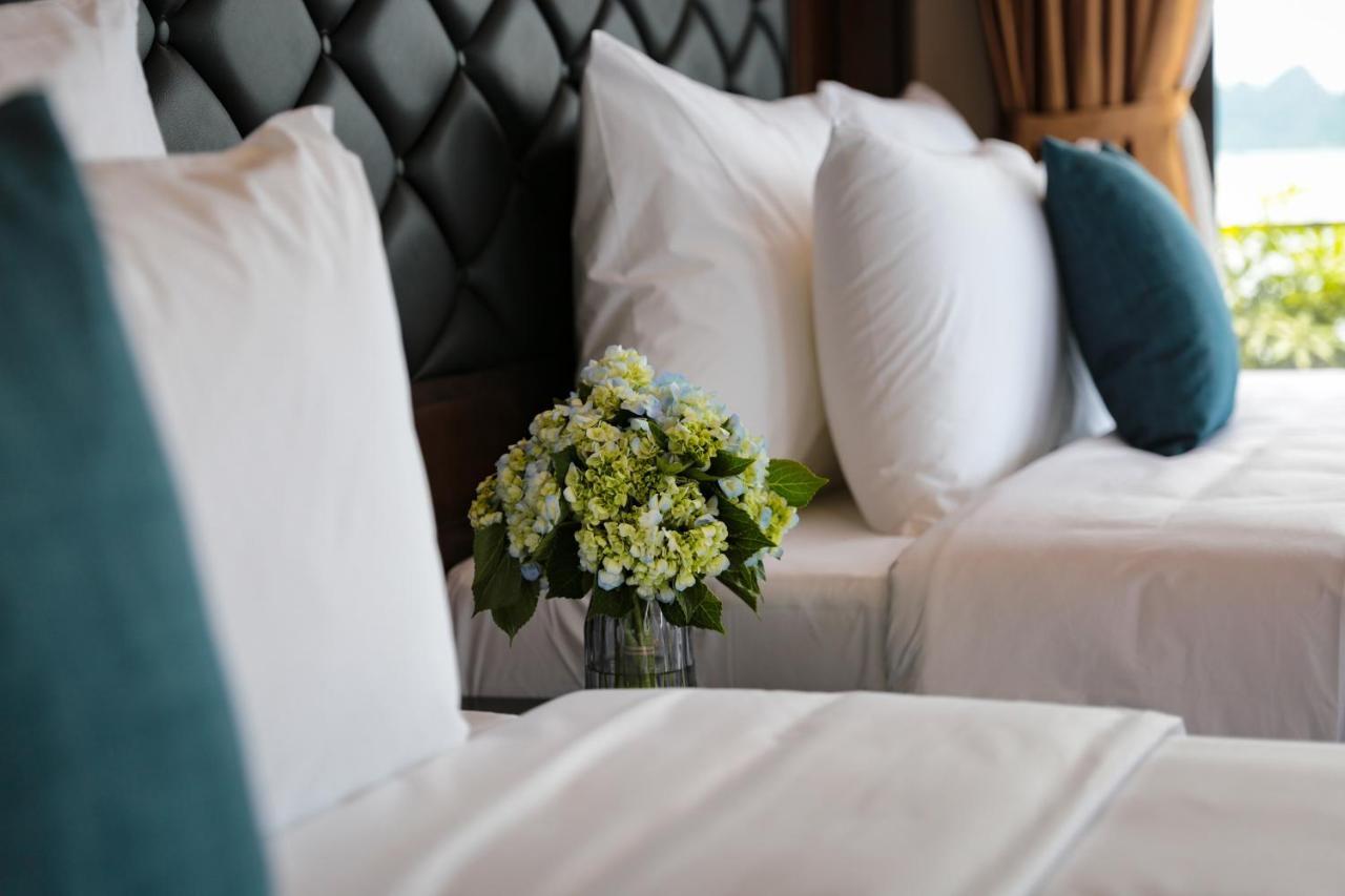 La Pandora Boutique Cruises Hotel Ha Long Bagian luar foto
